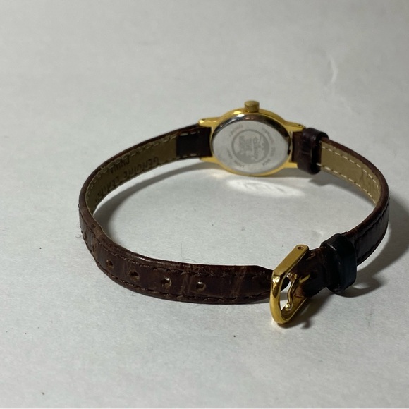 Minnie Mouse Disney Time Works Tiny Oval Wrist Watch for Her - Picture 9 of 10